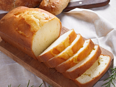 Budín de coco con corazón de dulce de leche: la receta matera que no te va a faltar para compartir a la tarde
