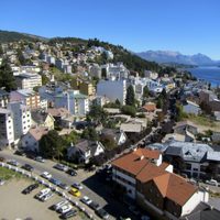 Peligra la temporada: Bariloche en alerta, con casi mil casos de coronavirus