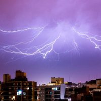 El SMN emitió alerta naranja por tormentas y temperaturas extremas