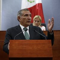 ¿Calderón podría ser juzgado como Pinochet? Esto dijo Adán Augusto López