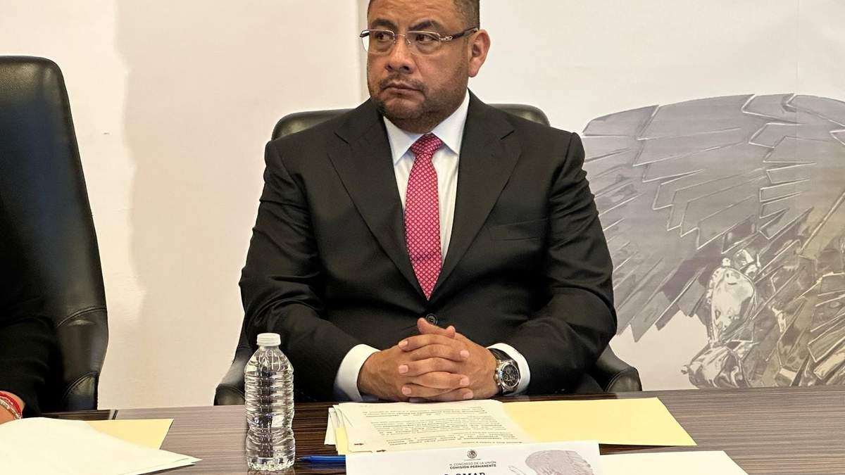 Omar Reyes Colmenares, nuevo titular de la UIF