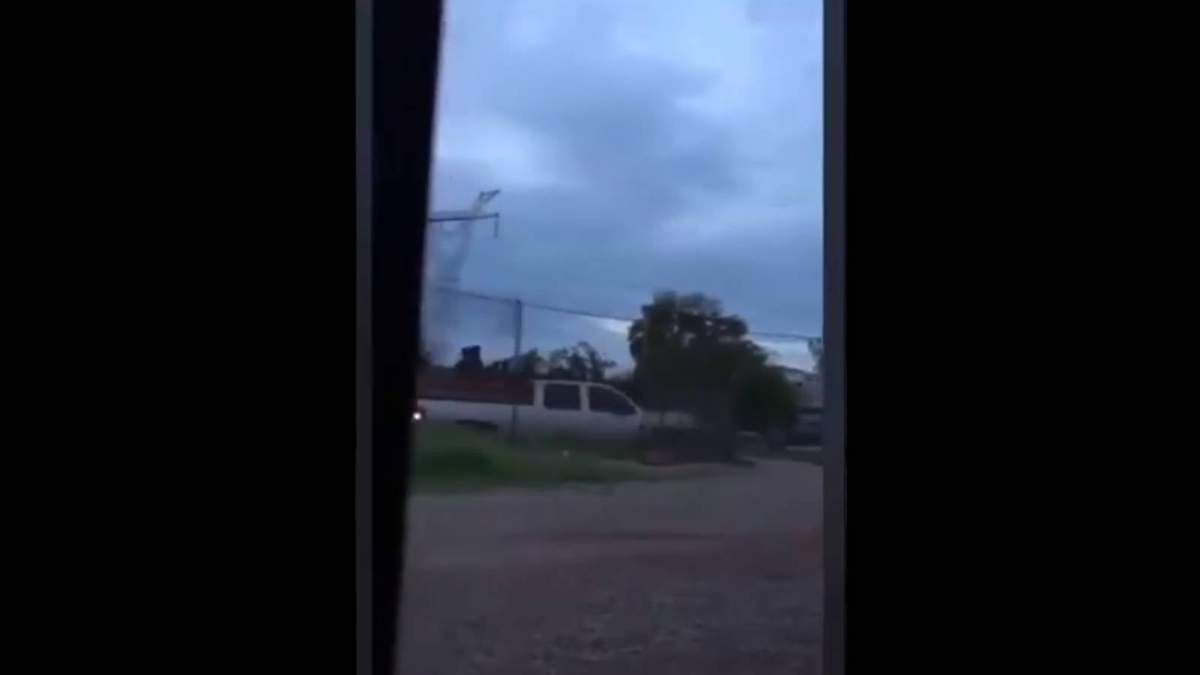 Desde sus casas, usuarios de redes grabaron los sonidos de las balaceras