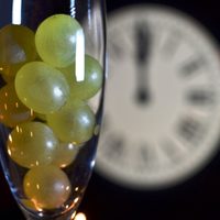 Doce uvas para despedir el año: de dónde viene esa tradición
