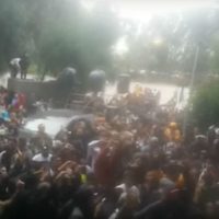 Intento de toma de alcaldía de Tijuana por gasolinazo termina en enfrentamiento (video)