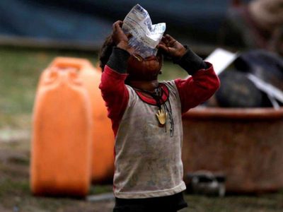 Un informe de la UCA reveló que el 63 % de los niños y adolescentes argentinos son pobres