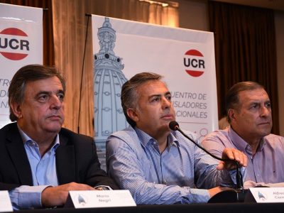 ¡Deuda externa! La UCR sumó su apoyo a la oferta que realizó el Gobierno ante los bonistas