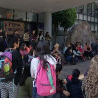 Prepa 5 reanuda actividades; Economía continúa en paro por violencia de género