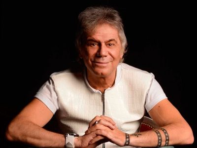 Beto Casella salió al cruce de un periodista de A24 y lo defenestró