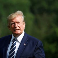 Trump amenaza a Guatemala con aranceles y cuotas a envíos de remesas