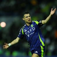 “Es vergonzoso”: una leyenda inglesa apuntó contra Cristiano Ronaldo y elogió a Lionel Messi