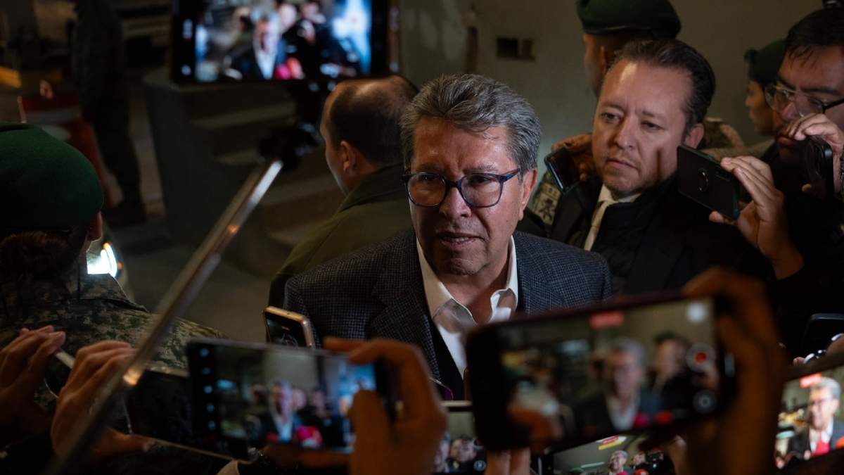 Ricardo Monreal al salir de la reunión