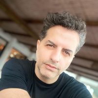 Una jugada que salió mal: Ángel de Brito recibió un golpe bajo