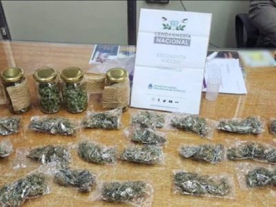 Gendarmería descubrió un envío con casi un kilo y medio de marihuana en Senillosa