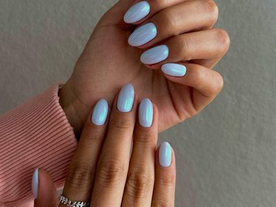 Nail Art: comenzá el finde con estos diseños súper delicados en azul pastel, para uñas largas y cortas