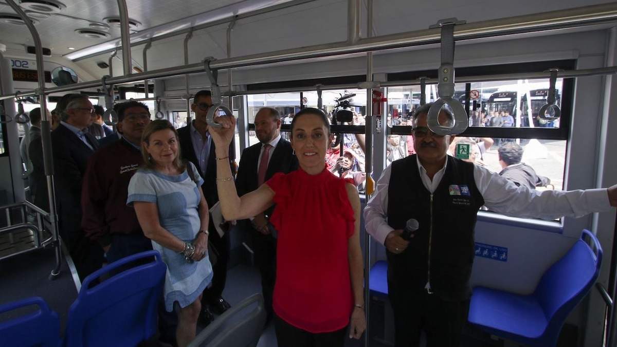 Claudia Sheinbaum, durante la presentación de las nuevas unidades de Metrobús
