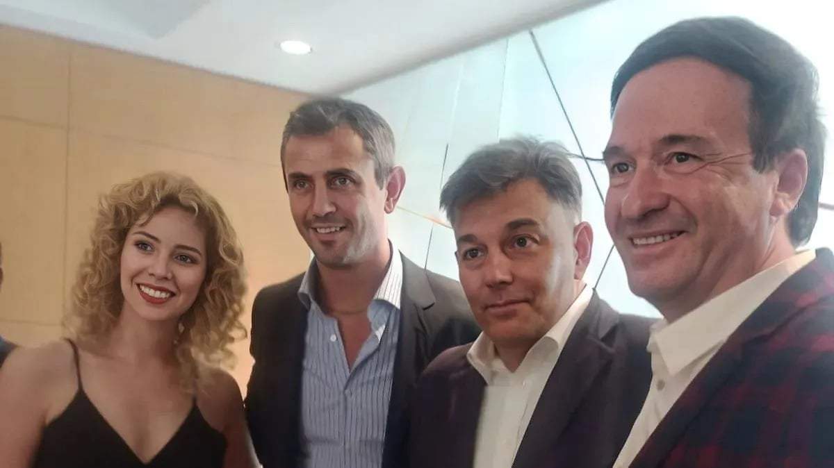 Lourdes Arrieta, Martín Menem y a la derecha David Litvinchuk, del PAMI Mendoza.