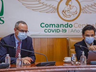 López-Gatell incluye al cubrebocas como medida auxiliar