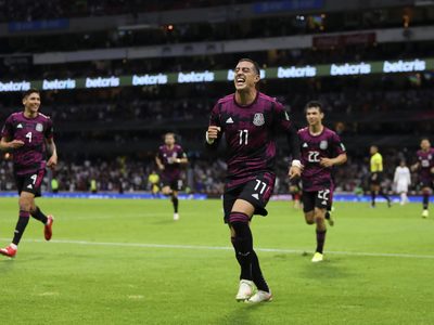 México superó 3-0 a Honduras, retoma liderato rumbo a Qatar 2022