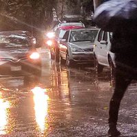 Lluvias e inundaciones hacen estragos en la colonia Condesa, avenida Revolución y Periférico sur