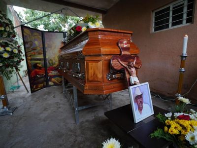 A un año del asesinato de Hipólito Mora, prevalece la impunidad