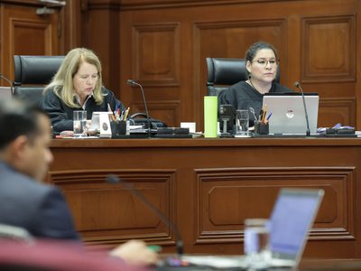 Corte abandona criterio Medina Mora y confirma que la UIF podrá bloquear cuentas sin orden judicial
