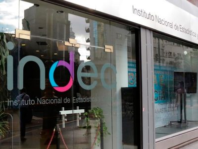 El Indec reportó una elevación del 3,6% de los salarios de abril