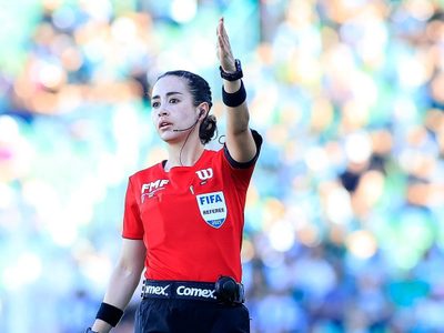 Ha costado mucho ver a una mujer al frente de un partido de futbol: Katia Itzel García