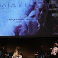 En la Fiesta del Libro y la Rosa: Vargas Llosa fue un seductor literario