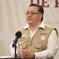 Gabriel García: Solo en Palacio Nacional, pero con miles de "servidores" en el país