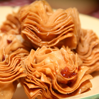 Pastelitos hojaldrados sin manteca: súper crujientes y económicos, la receta perfecta para este 25 de mayo
