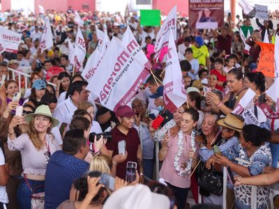Desde Michoacán, Sheinbaum arremete contra Calderón y omite hablar sobre asesinato de Hipólito Mora