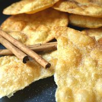 Ideal para combatir el frío: 2 versiones de torta frita extra deliciosas que no vas a parar de hacer