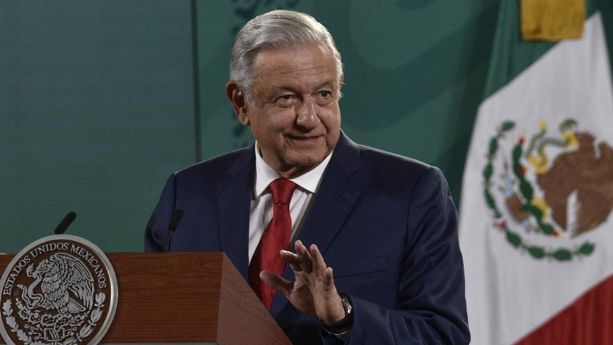 El presidente busca concretar reformas constitucionales en los próximos meses