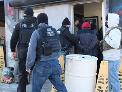 D. Trump: la crueldad como política migratoria