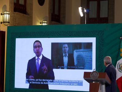 Denuncias contra Anaya las interpusieron sus "amigos" del PAN y el PRI: AMLO