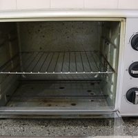 Con ingredientes que tenés a mano en casa, limpiá tu hornito eléctrico y dejalo reluciente como el primer día
