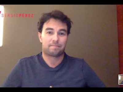 Checo Pérez, sin acuerdo con Red Bull; teme el fin de su carrera