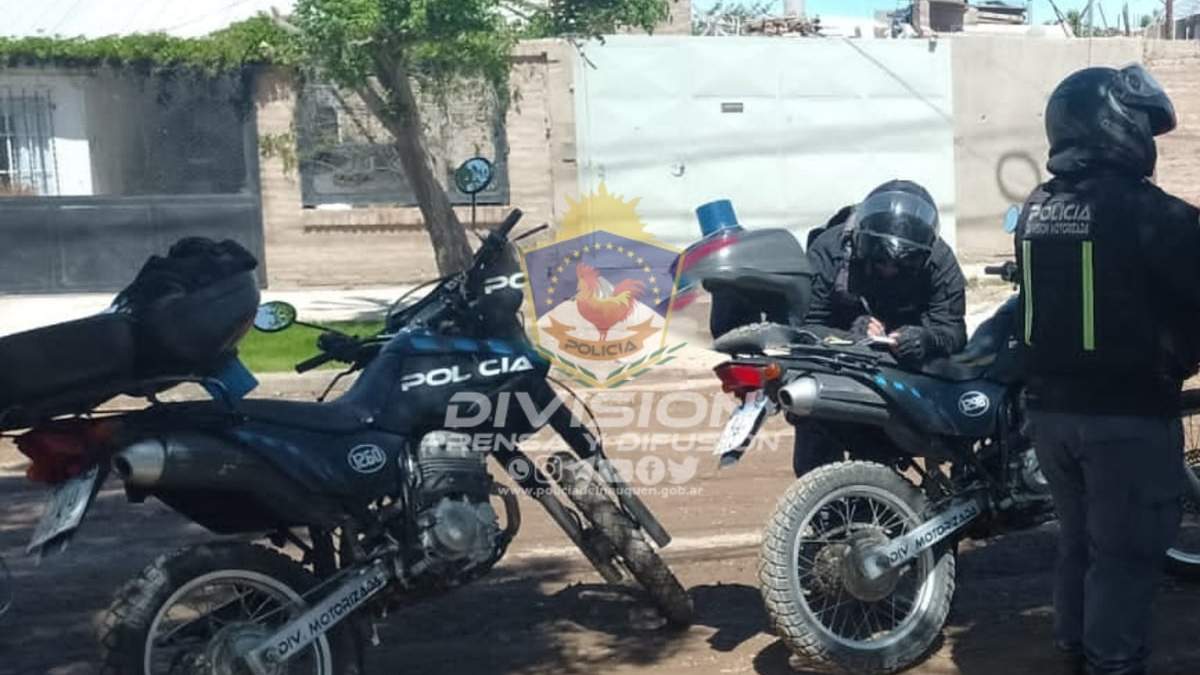 Personal de la División Motorizada DE.MO.SE. Fuente: (Prensa Policía)
