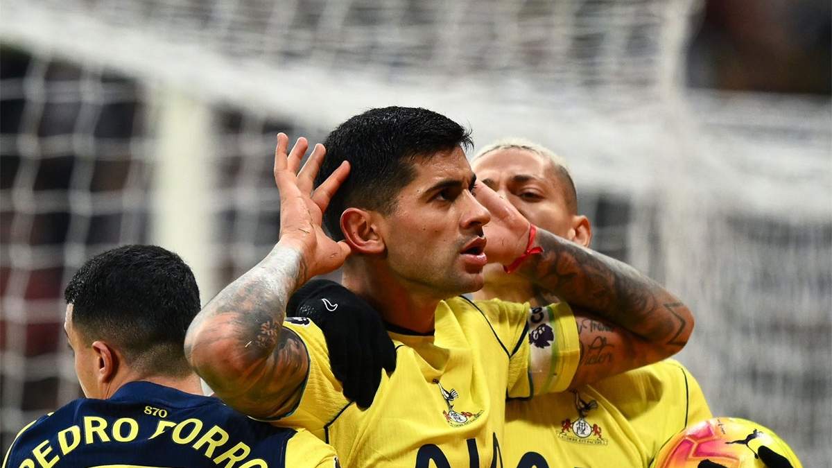 Cuti Romero se despachó con un doblete.