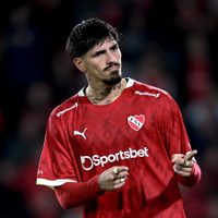 En Independiente no existe la paz: la grave denuncia de Bragantino a la FIFA por Lomónaco