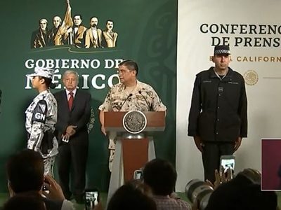 Sedena presenta uniformes de la Guardia Nacional