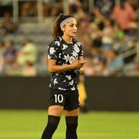 Nadia Nadim: el futbol como refugio y libertad