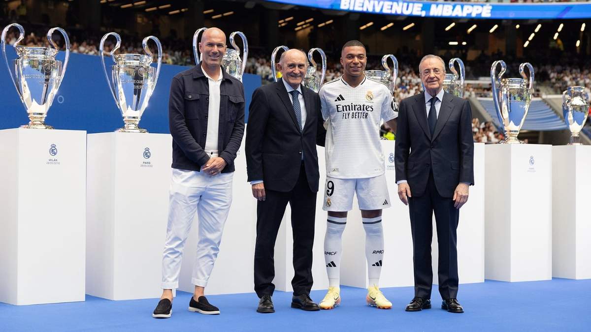 Presentación de Kylian Mbappé con el Real Madrid