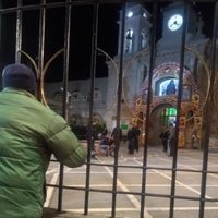 Pobladores de Cuajimalpa intentan linchar a un joven que pretendía robar limosnas