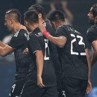 El Tri vence 3-1 a Venezuela; Edson Álvarez sale lesionado