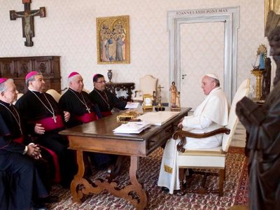 La CEM promete al Papa reforzar selección de sacerdotes para evitar pederastia