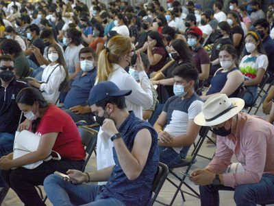 Reportan más de 17 mil nuevos contagios en plena tercera ola de covid-19