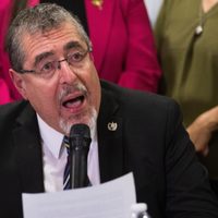 EU restringe visas a congresistas guatemaltecos por "socavar la democracia"