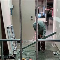 El gobierno aseguró que intensificaron el trabajo de mantenimiento en escuelas
