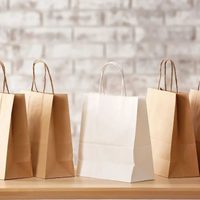 No tires las bolsas de papel: así podés decorar tu living de la forma más fácil y económica